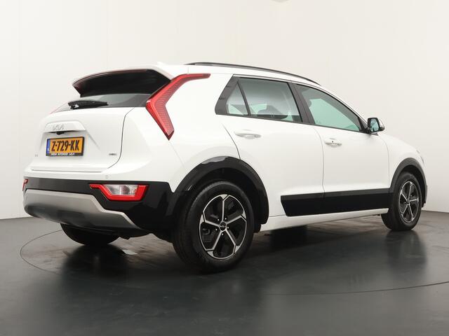 KIA Niro 1.6 GDi Hybrid DynamicLine - Navigatie - Bluetooth - Adaptive cruise control - Achteruitrij camera - Apple Carplay/Android Auto Fabrieksgarantie t/m 29-04-2031