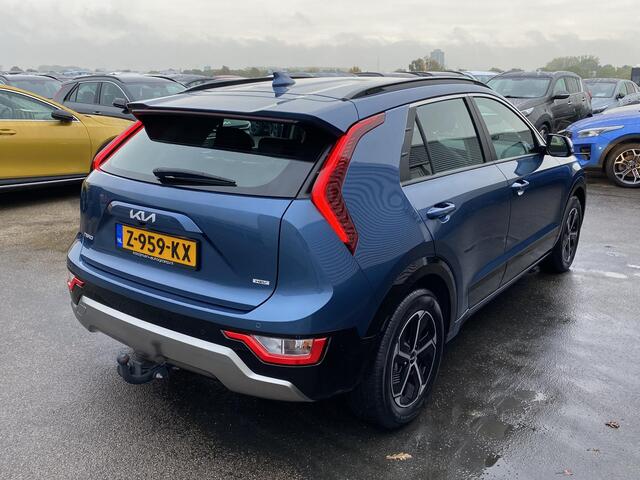 KIA Niro 1.6 GDi Hybrid DynamicLine Trekhaak 13-polig, adaptieve cruise control, achteruitrij camera, parkeersensoren v&a, navigatie Apple CarPlay/Android Auto, keyless