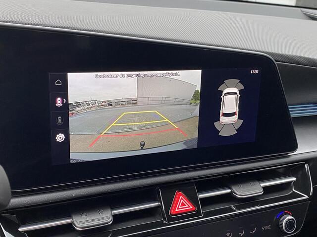 KIA Niro 1.6 GDi Hybrid DynamicLine Trekhaak 13-polig, navigatie Apple CarPlay/Android Auto, parkeersensoren voor & achter, achteruitrij camera