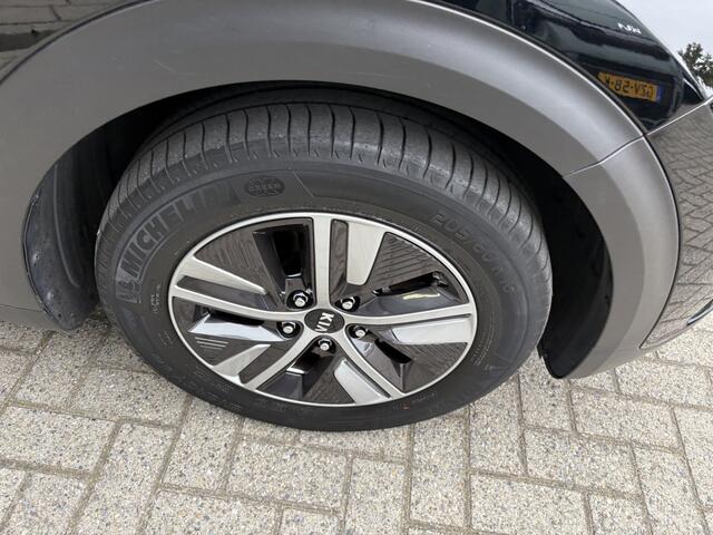 KIA Niro 1.6 GDi Hybrid DynamicLine info Roel 0492-588951