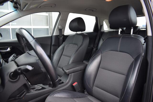 KIA Niro 1.6 GDi Hybrid ExecutiveLine | Trekhaak | Half Leer | Camera | CarPlay