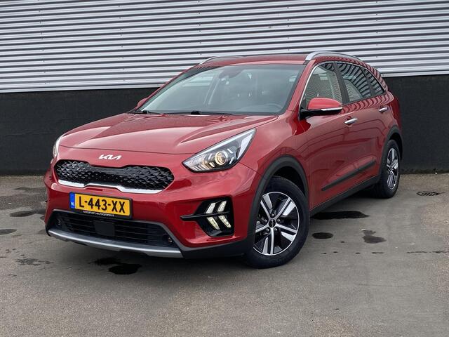 KIA Niro 1.6 GDi Hybrid DynamicLine Trekhaak, Nieuw geleverd, 1e eign. Dealeronderhouden, navigatie, Apple CarPlay/Android Auto, adaptieve cruise control, achteruitrij camera, automaat!