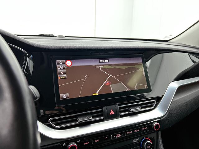 KIA Niro 1.6 GDi Hybrid DynamicPlusLine Stoelverwarming | Stuurverwarming | Navigatie | Apple Car Play | Dode hoek herkenning