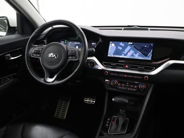 KIA Niro 1.6 GDi PHEV ExecutiveLine | Panoramadak | Lederen Bekleding | JBL Audio | Dodehoekdetectie | Stoelventilatie | Elektrisch bedienbare bestuurdersstoel met geheugenfunctie