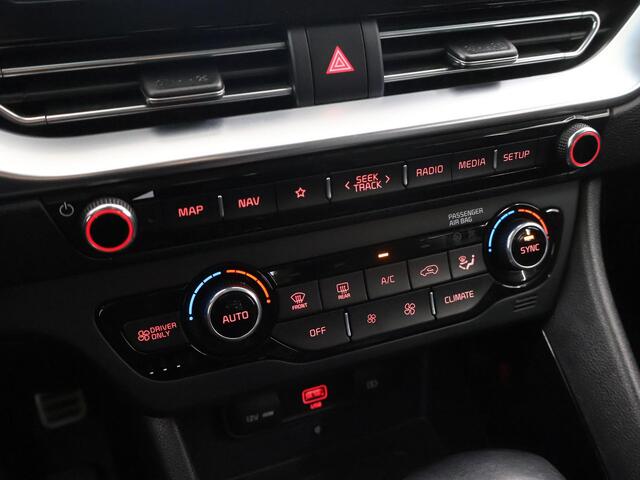 KIA Niro 1.6 GDi Hybrid ExecutiveLine | Trekhaak | Lederen Bekleding | JBL Audio | Dodehoekdetectie | Stoel/Stuurwielverwarming | Stoelventilatie | Elektrisch bedienbare bestuurdersstoel met geheugenfunctie