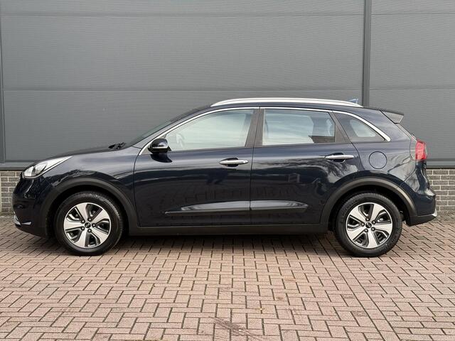 KIA Niro 1.6 GDi Hybrid DynamicLine / Eerste Eigenaar / Dealer Onderhouden / Navigatie / Parkeersensoren Achter / Apple Carplay&Android Auto /