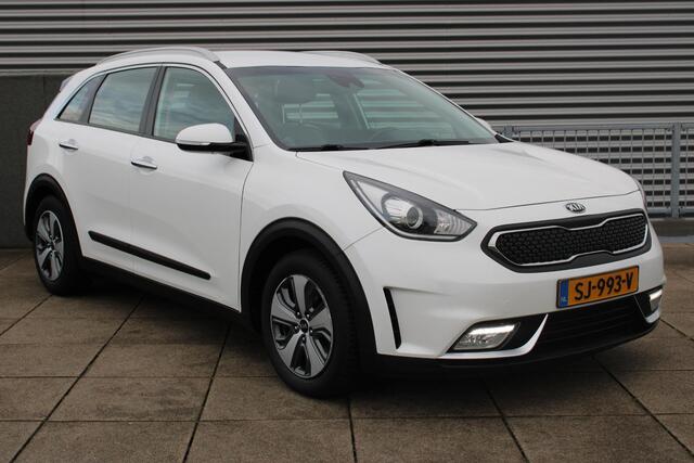KIA Niro 1.6 GDi Hybrid DynamicLine All season / dealeronderhouden / 1300KG Trekgewicht