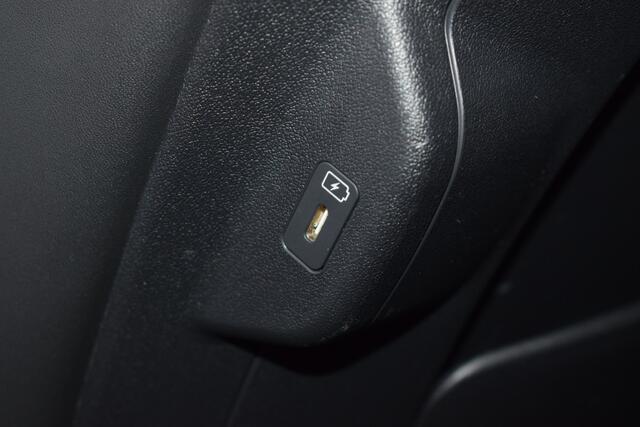 KIA Niro 1.6 GDi Hybrid ExecutiveLine DCT6-Autom. | Cruise Control Adaptief | Navigatie | Camera | Leder | Stoel+StuurVerwarming | Schuif/Kantel-dak | Tot 10Jr. Kia-Garantie