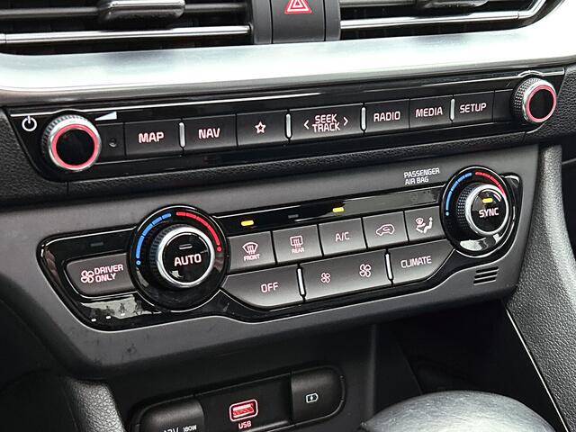 KIA Niro 1.6 GDi PHEV ExecutiveLine Schuifdak | JBL | Trekhaak