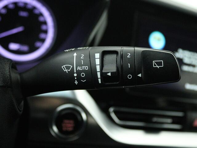 KIA Niro 1.6 GDi Hybrid DynamicPlusLine | Trekhaak | Camera | Dodehoek Assistent | Stuur & Stoelverwarming | Nederlandse Auto | NAP |