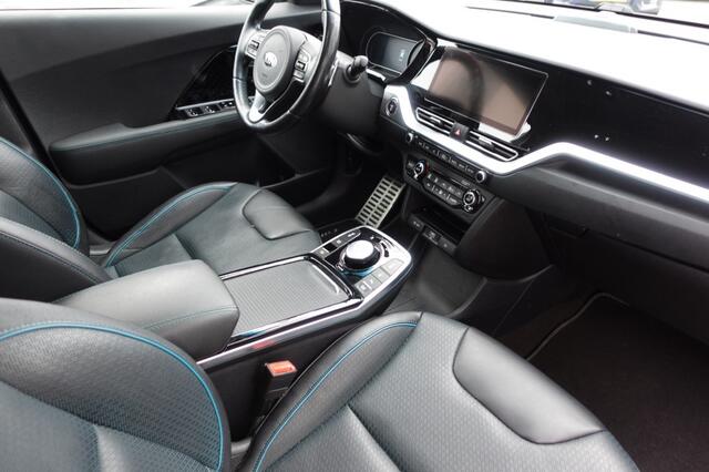 KIA Niro Executive Line plus 64 KWH Panorama,Stoel ventilatie/verwarming Zeer verzorgd