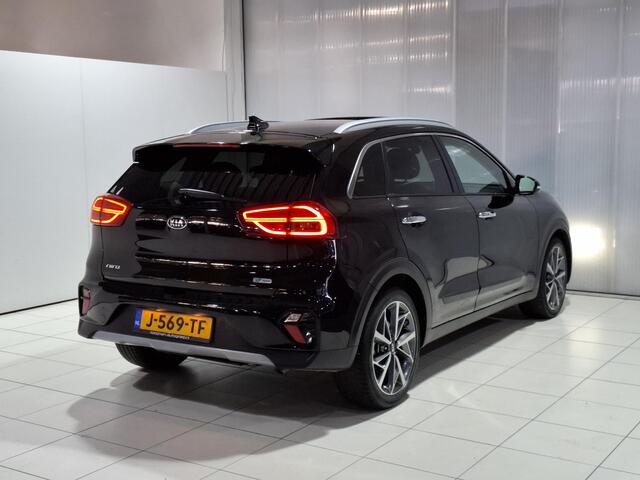 KIA Niro 1.6 GDi Hybrid ExecutiveLine 18 inch, Stoel en Stuur Verwarming, Schuif kantel dak, Apple Carplay/Android Auto, Navigatie.
