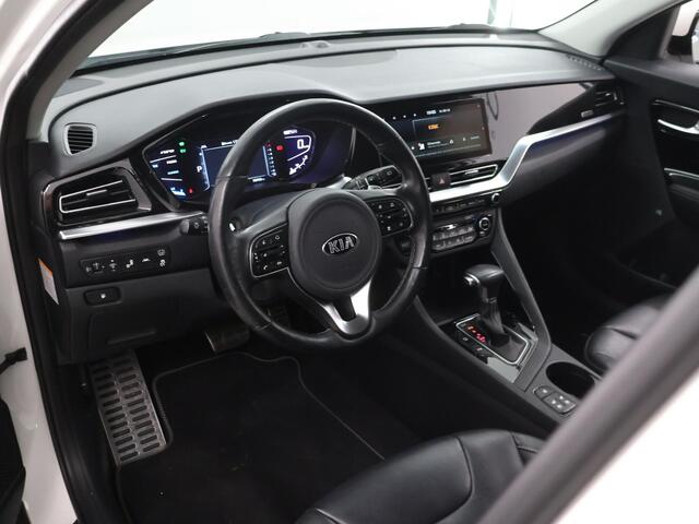 KIA Niro 1.6 GDi Hybrid ExecutiveLine | Trekhaak | Panoramadak | Lederen Bekleding | JBL Audio | Dodehoekdetectie | Stoel/Stuurwielverwarming | Stoelventilatie | Elektrisch bedienbare bestuurdersstoel met geheugenfunctie