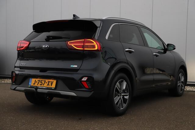 KIA Niro 1.6 GDi Hybrid DynamicPlusLine Trekhaak Lederen Bekleding Stuur & Stoelverwarming Navigatie Achteruitrijcamera