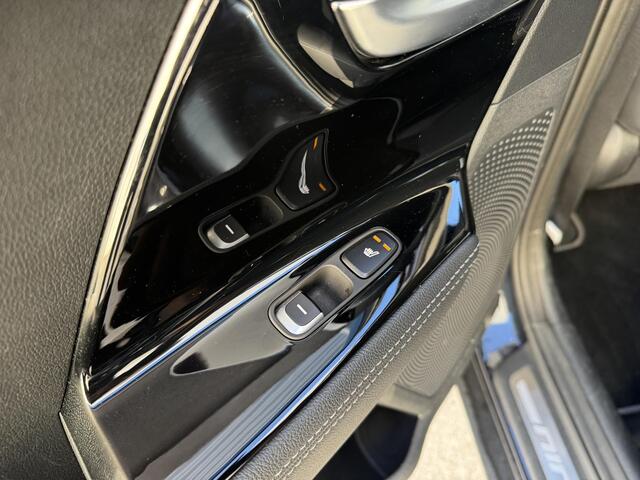 KIA Niro 1.6 GDi Hybrid ExecutiveLine Stoel&Stuurverwarming | Clima | Cruise | Navi | Sunroof | Trekhaak