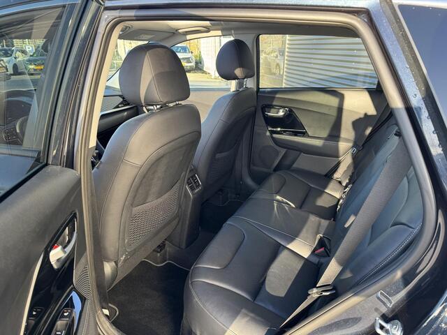 KIA Niro 1.6 GDi Hybrid ExecutiveLine Stoel&Stuurverwarming | Clima | Cruise | Navi | Sunroof | Trekhaak
