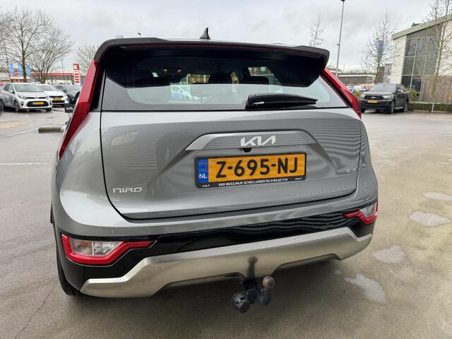 KIA Niro 1.6 GDi Hybrid DynamicLine Trekhaak | Clima | Cruise | Navi | Camera