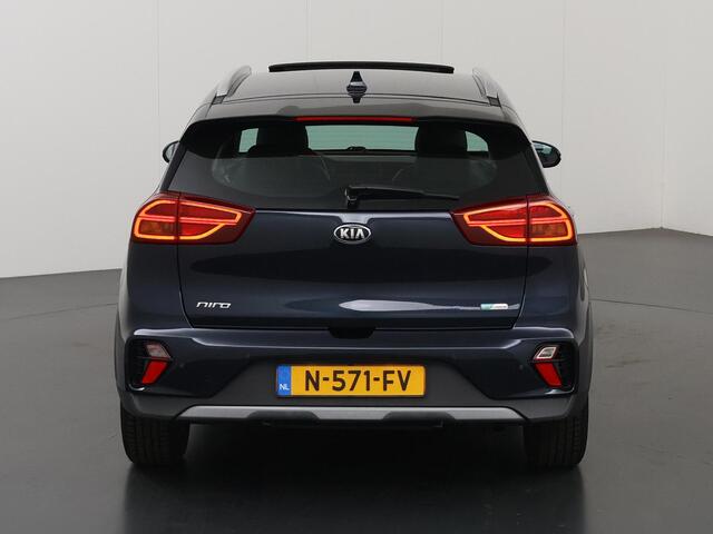 KIA Niro 1.6 GDi Hybrid DynamicLine | Schuif/Kanteldak | Parkeercamera | Navigatie | Cruise Control Adptief |