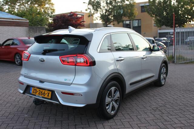 KIA Niro 1.6 GDi H. DynamicL. Trekhaak, navi, Apple carplay/Android, trek