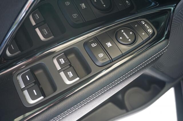 KIA Niro 1.6 GDi Hybride DynamicLine, 1e eigenaar & Dealer onderhouden!