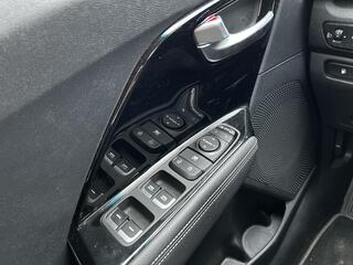 kia-niro-1.6-gdi-hybrid-dynamicline