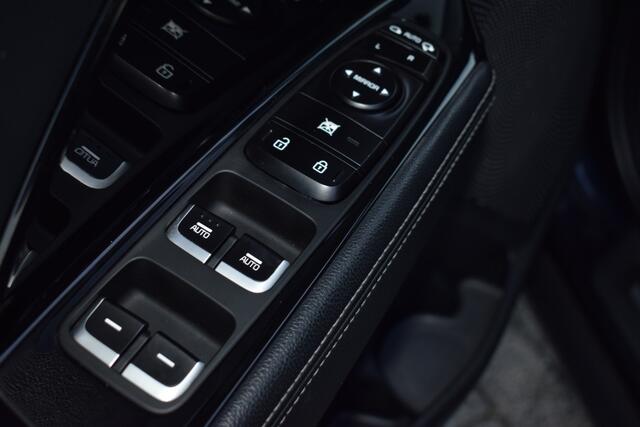 KIA Niro 1.6 GDi Hybrid ExecutiveLine | Cruise Control Adaptief | Leder | Stoelverwarming | Dode hoek detectie | Keyless | Parkeersensoren