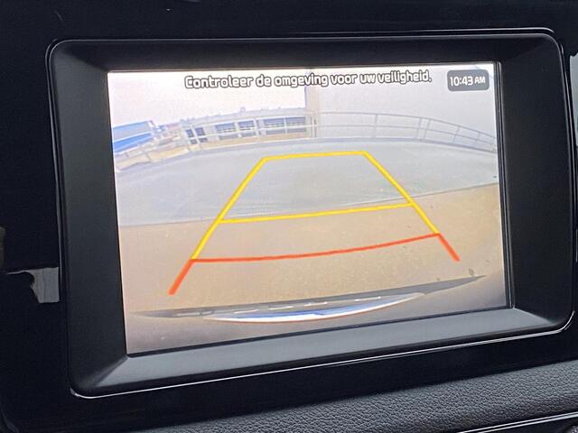 KIA Niro 1.6 GDi Hybrid DynamicLine NL-auto, boekjes compleet, parkeersensoren, cruise control, navigatie, Apple CarPlay/Android Auto, achteruitrijcamera