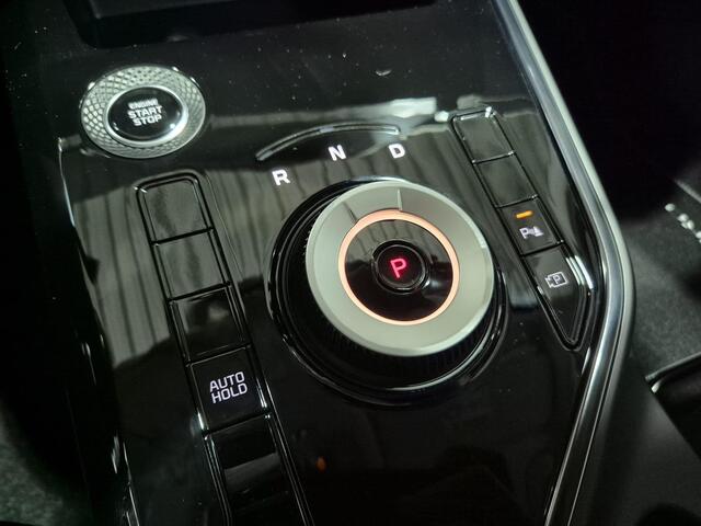 KIA Niro 1.6 GDi Hybrid DynamicLine , Uitvoorraad Leverbaar, snel rijden, 3.500,= euro korting. Leverbaar in zwart en donker grijs.