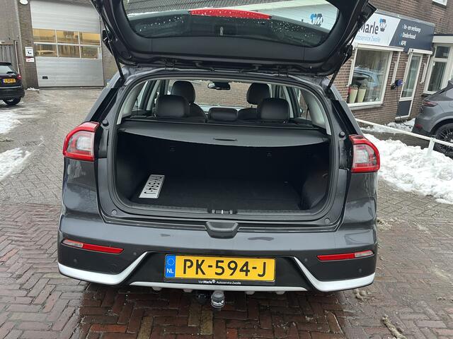 KIA Niro 1.6 GDi Hybrid First Edition LEER TREKHAAK CARPLAY CAMERA