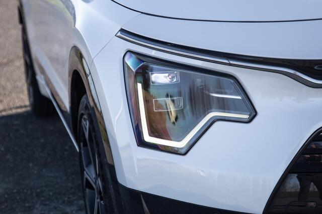 KIA Niro 1.6 GDi PHEV DynamicLine TREKHAAK / PLUG IN HYBRID / CARPLAY / NAVI / FABRIEKS GARANTIE !