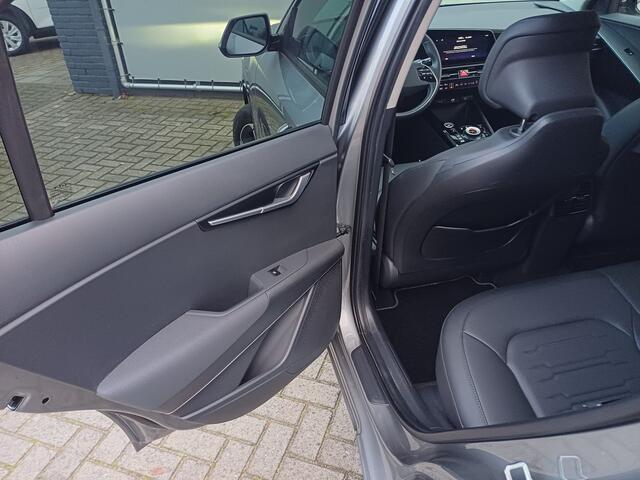 KIA Niro 1.6 GDi Hybrid DynamicPlusLine | NAVI | CAMERA | 2X PDC | SCHUIF/ KANTEL ZONNEDAK | Wij bieden ook financiering mogelijkheden aan.