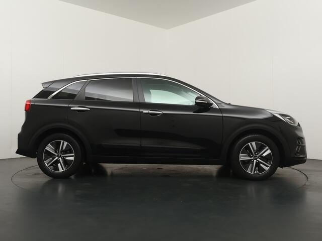 KIA Niro 1.6 GDi Hybrid ExecutiveLine - Automaat - Stoelverwarming - Kantel/Schuifdak - Navigatie - Adaptive Cruise Control - Climate Control - - Fabrieksgarantie tot 08-2028