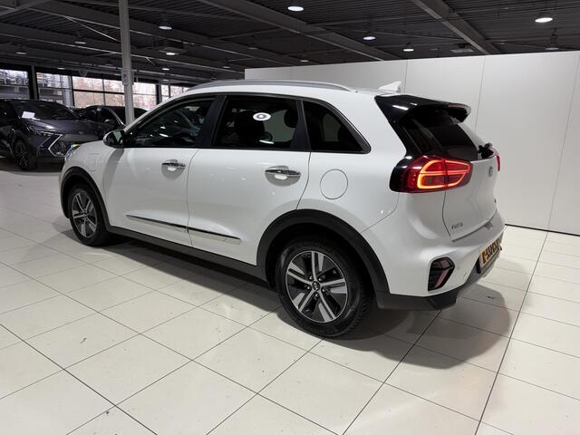 KIA Niro 1.6 GDi PHEV DynamicPlusLine ,Stoel en Stuur verwarming, Apple Carplay/Android Auto, Navigatie, Camera.