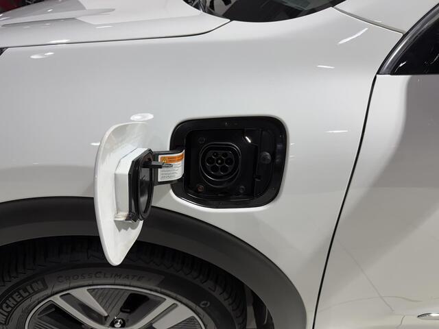 KIA Niro 1.6 GDi PHEV DynamicPlusLine ,Stoel en Stuur verwarming, Apple Carplay/Android Auto, Navigatie, Camera.