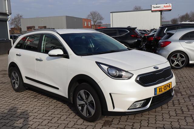 KIA Niro 1.6 GDi Hybrid DynamicLine Navigatie, Cruise control, Camera, Trekhaak, Lichtmetalen wielen