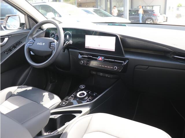 KIA Niro 1.6 GDi PHEV DynamicPlusLine I Schuifdak I Navi I Dodehoekdetect | Apple Carplay/Android Auto | DAB | Elektrisch bedienbaar schuifdak