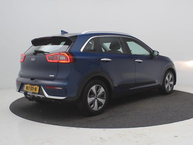 KIA Niro 1.6 GDi Hybrid First Edition AUTOMAAT / Airco Automatisch / Navigatie / Cruise Control / Trekhaak / 1300KG Trekgewicht / Camera / Dealeronderhouden / Apple CarPlay & Android Auto /
