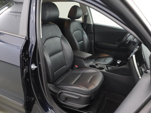 KIA Niro 1.6 GDi Hybrid DynamicPlusLine | Trekhaak | Stoel/Stuurwielverwarming | Dodehoek Detectie | Keyless Go | Navigatie | Parkeercamera |