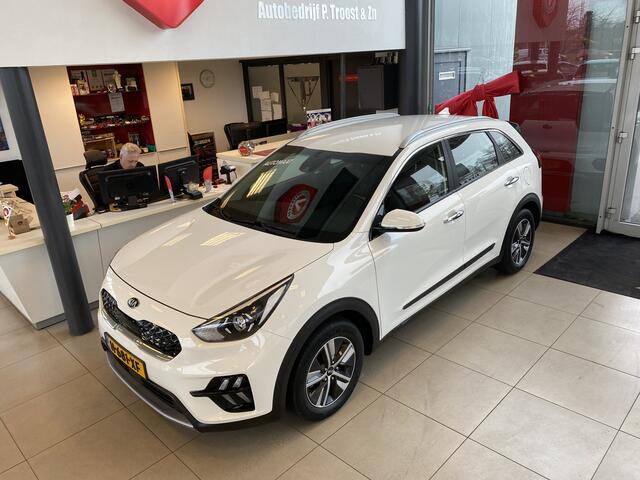 KIA Niro 1.6 GDi Hybrid DynamicLine ,Automaat,Navigatie,Achteruitrijcamera,Climate& Adaptive Cruisecontrol,Spraakbediening,Lane Assist,DAB,Halfleder/Stof,16 Inch Lmv