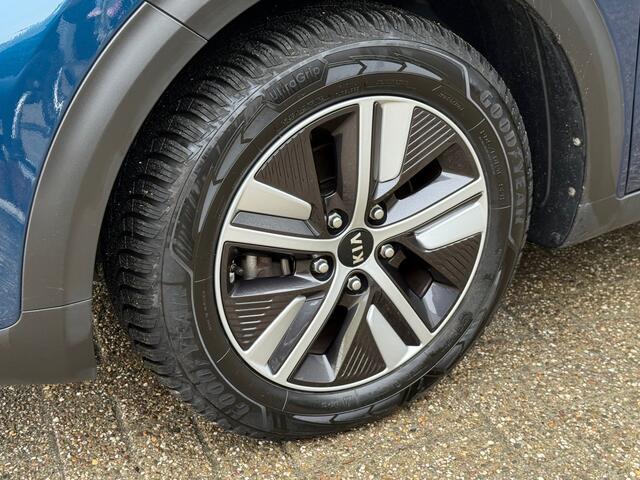 KIA Niro 1.6 GDi Hybrid DynamicLine / Trekhk!