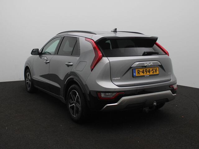KIA Niro 1.6 GDi Hybrid DynamicPlusLine | Trekhaak | 4-season banden | Parkeersensoren v+a met achteruitrijcamera | Zonnedak | Metaalkleur |