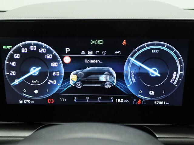 KIA Niro 1.6 GDi Hybrid DynamicPlusLine | Trekhaak | 4-season banden | Parkeersensoren v+a met achteruitrijcamera | Zonnedak | Metaalkleur |