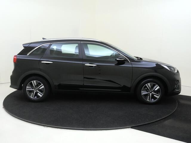 KIA Niro 1.6 GDi Hybrid DynamicLine 140PK | Navigatie | Apple Carplay | Elektrisch schuifdak | Camera | Trekhaak | Climate control |