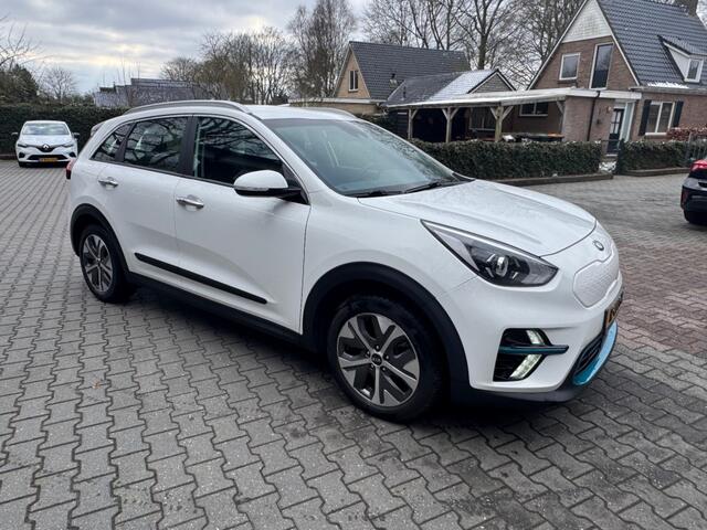 KIA Niro DYNAMICLINE 64 KWH - virtual cockpit adaptive cruise