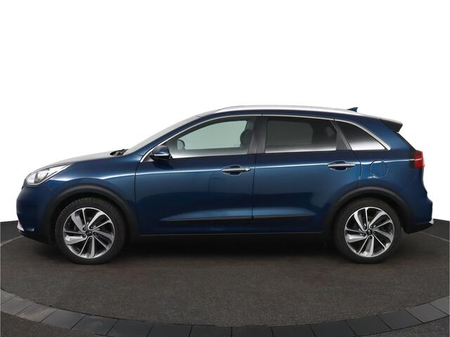 KIA Niro 1.6 GDi Hybrid Design Edition Afneembare trekhaak - Panorama dak - Navigatie - Camera - Cruise Control Kia dealer onderhouden