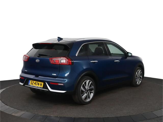 KIA Niro 1.6 GDi Hybrid Design Edition Afneembare trekhaak - Panorama dak - Navigatie - Camera - Cruise Control Kia dealer onderhouden