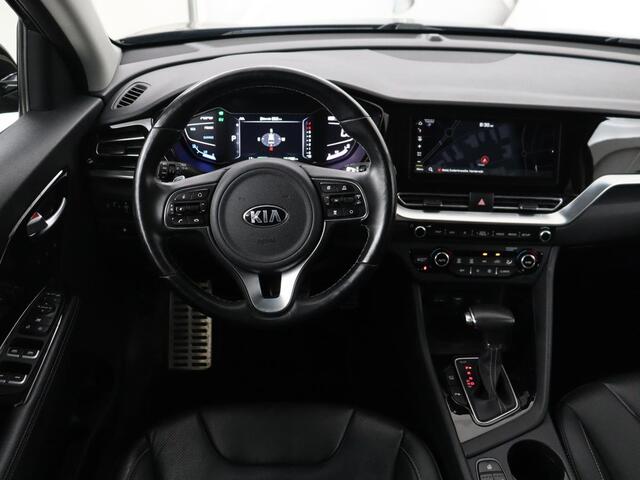 KIA Niro 1.6 GDi Hybrid ExecutiveLine | Schuifdak | Stoelventilatie | Leder | Adaptive cruise | Trekhaak | JBL Sound | Achterbankverwarming | Carplay | Camera | Memory | Navigatie | Keyless | Full LED