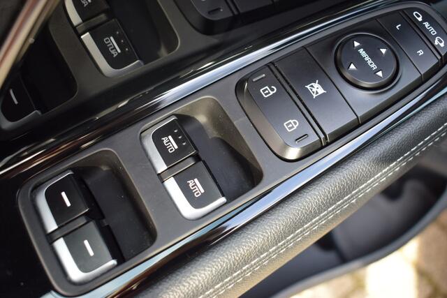 KIA Niro 1.6 GDi Hybrid DynamicLine | Trekhaak | Camara | Cruise Control | Climate Control |