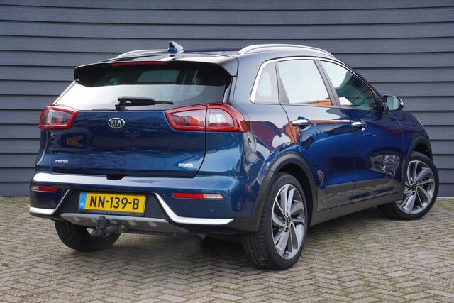 KIA Niro 1.6 GDi Hybrid First Edition - CAMERA - TREKHAAK - CARPLAY - HALF LEDER -