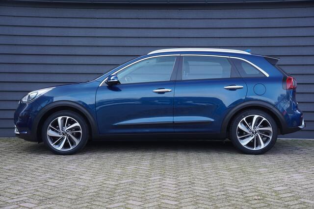 KIA Niro 1.6 GDi Hybrid First Edition - CAMERA - TREKHAAK - CARPLAY - HALF LEDER -